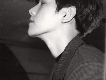 [변백현] Under the Blood 中 (15세 ver.)