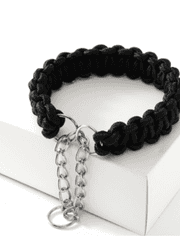 사랑과 복종 사이