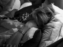 시작한 건 너,야