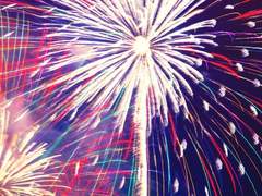 여명, 그것이 잃어왔던 수많은 시간들에게.