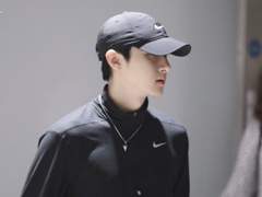 손톱물어뜯지마요