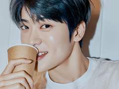 정재현이랑 키스했다