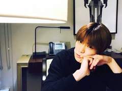 Why can’t you love me? 2