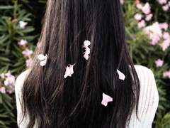 머리카락을 잘랐다/이도은