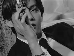 서로 목적 있어서 접근했음