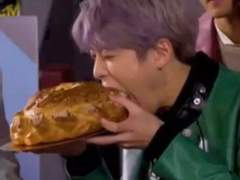 남친이 음식을 이상하게 먹음