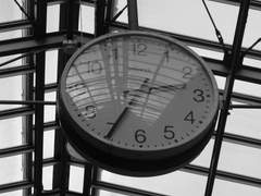 아무것도 하지 않으면 아무 일도 일어나지 않아.