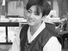 그대에게 닿는 연서가, 눈물이 되지 않길.