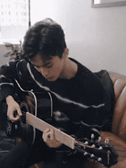 3학년 2반 연극부 그 선배