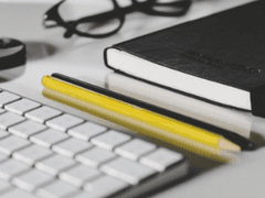 야 아청/29/상품 개발부/사원