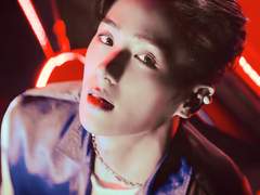 워터파크 안전요원, 첫 번째