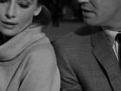 Bonjour, nous sommes ici.