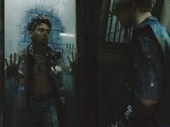 wayv <turn back time> 속 멤버들의 정체추측 1