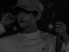 {진뷔}나에게 너무 많은 걸 바라진 마, 난 그렇게 대단한 사람은 못 되니까.