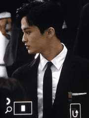 사랑의 피라미드