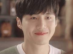 스포트라이트 02