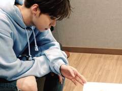 먼저 꼬신 사람이 유죄 +