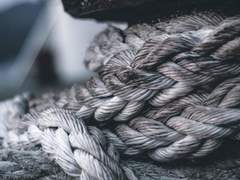 출항, 항해, 난파, 그리고