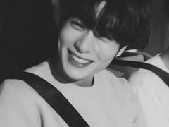 그냥 소재 써놓은 거