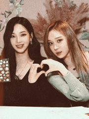 Will you be my prom date?