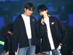 따뜻한 우유 좋아합니까?