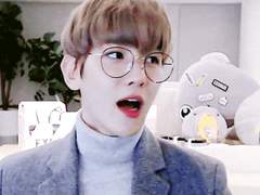 [변백현] 첫 발령받은 학교에서 만난 제자와 썸 타다 사귀게 된 썰