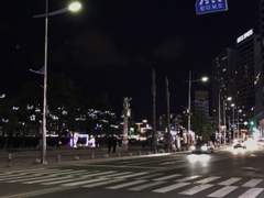 심연 속으로 어그러진 청춘이 가라앉는다