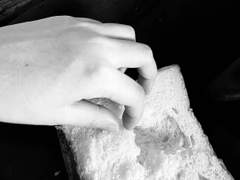 우울한 마음에 세제 한 스푼 넣었는데,