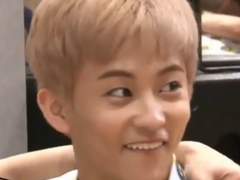 루나는 투잡 중..