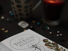 바스라지는 새벽의 빛나는 신부