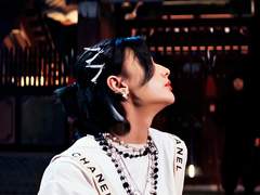 그 정도의 고비는 지나가는 소나기라고*