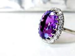 감시자-보석세공사