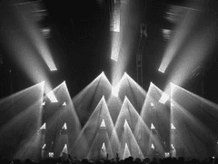 아이돌 범천 배우 이누이 작곡가 이자나