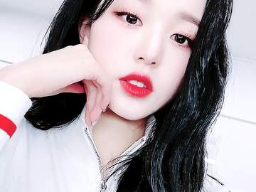 𝐖𝐡𝐚𝐥𝐞 𝐒𝐭𝐚𝐫