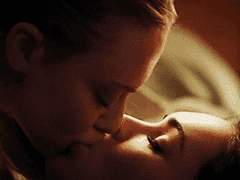 실사화 배우들의 키스신