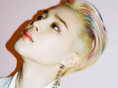 [국민] 귀걸이를 낀 소년