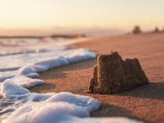 그래서 모래성을 쌓았다.