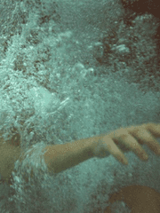 G와 g사이의 중간값