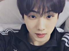 [박지성] 우리는 지금 이혼 중 입니다 外 - 上