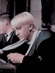 호그와트 친구들이랑 아역배우 되서 디키랑 연애해보실래요?