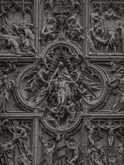 메디올리눔의 꽃