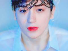 오직 그 안에 잠겨만 가