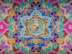 공식 인터뷰 자료 + 공식 사이트 캐릭터 소개 정리