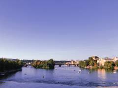 7. 푸르른 우리 위로