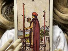 이번 주의 카드: 2 of Wands