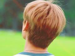 내 뒤통수치고 증발한 옛연인과 비슷한 사람을 마주침