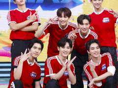 천천향상 天天向上 - WayV cut
