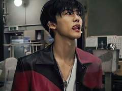 클럽에서 만난 사이