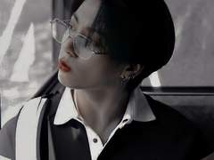 남편들에게 갑자기 뽀뽀한다면?