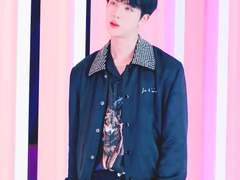 재벌집 막내 김석진 X 대표 윤화영